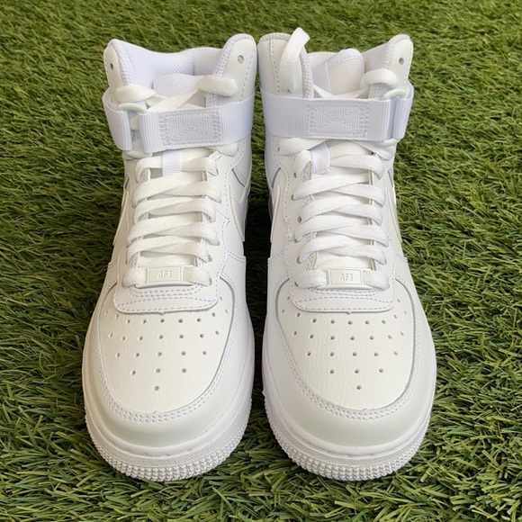 Nike Air Force 1 High - Picture 2 of 5